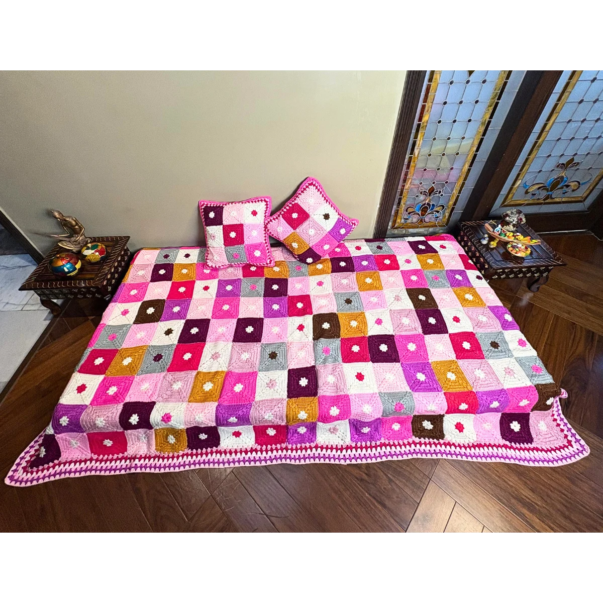 Handmade Pink & Purple Floral Granny Square Bedspread Set – Multicolored Patchwork Throw with Scalloped Border