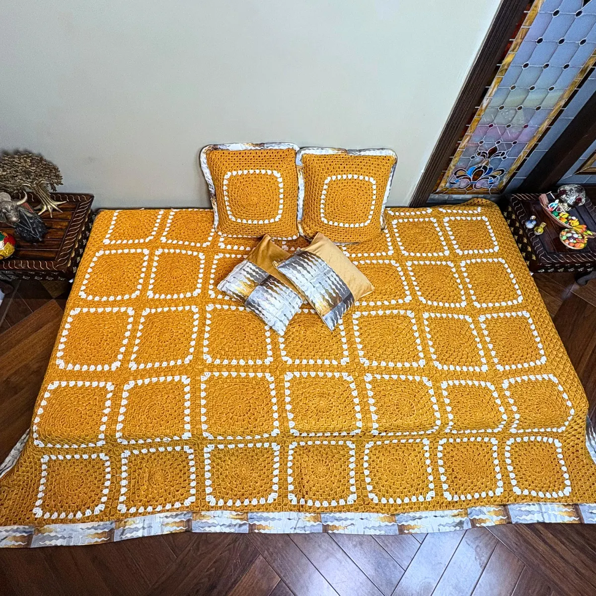 Handmade Mustard Yellow Crochet Throw Set – Sunburst Square Pattern with Matching Cushion Covers - Image 3