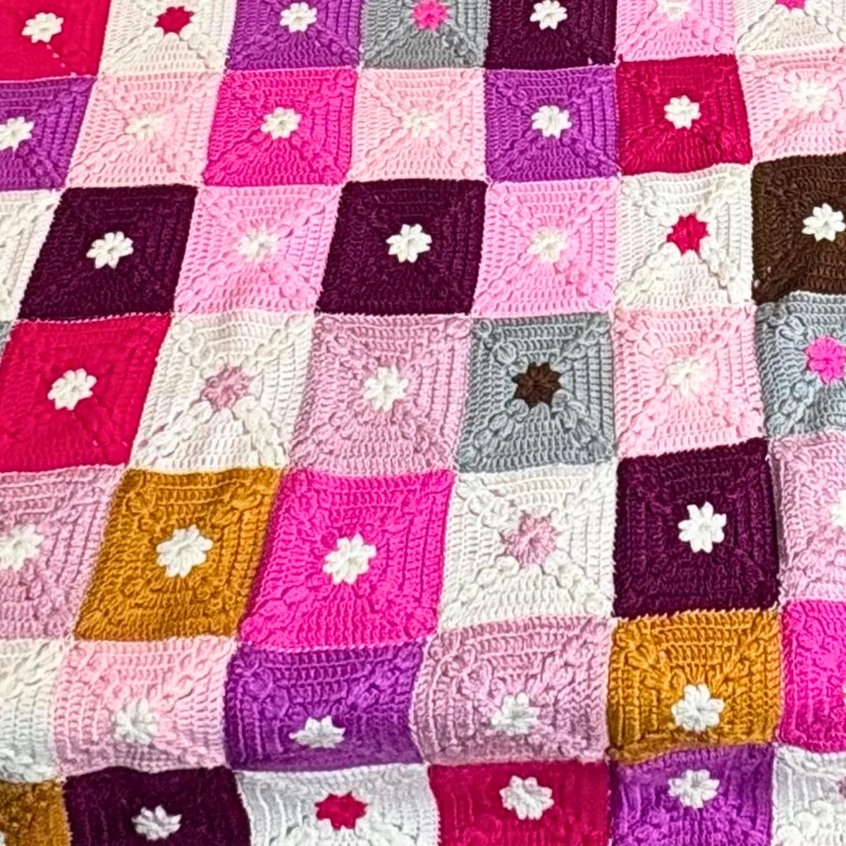 Handmade Pink & Purple Floral Granny Square Bedspread Set – Multicolored Patchwork Throw with Scalloped Border - Image 3