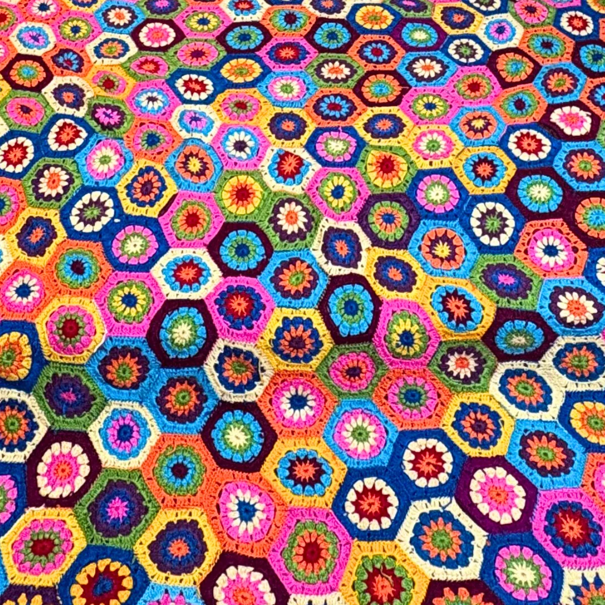 Kaleidoscope Hexagon Hand-Knitted Crochet Bedspread & Pillow Set - Image 3